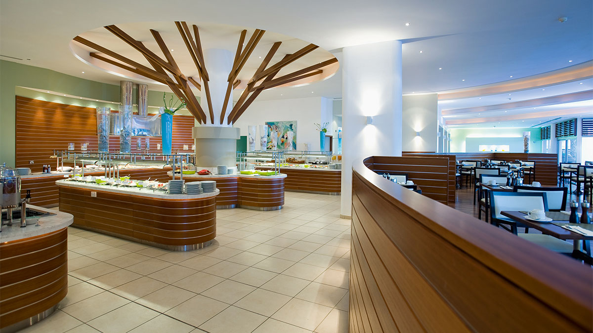 Mediterranean Beach Hotel (Cyprus)